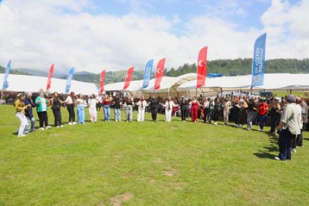 media-libraryKuyURT